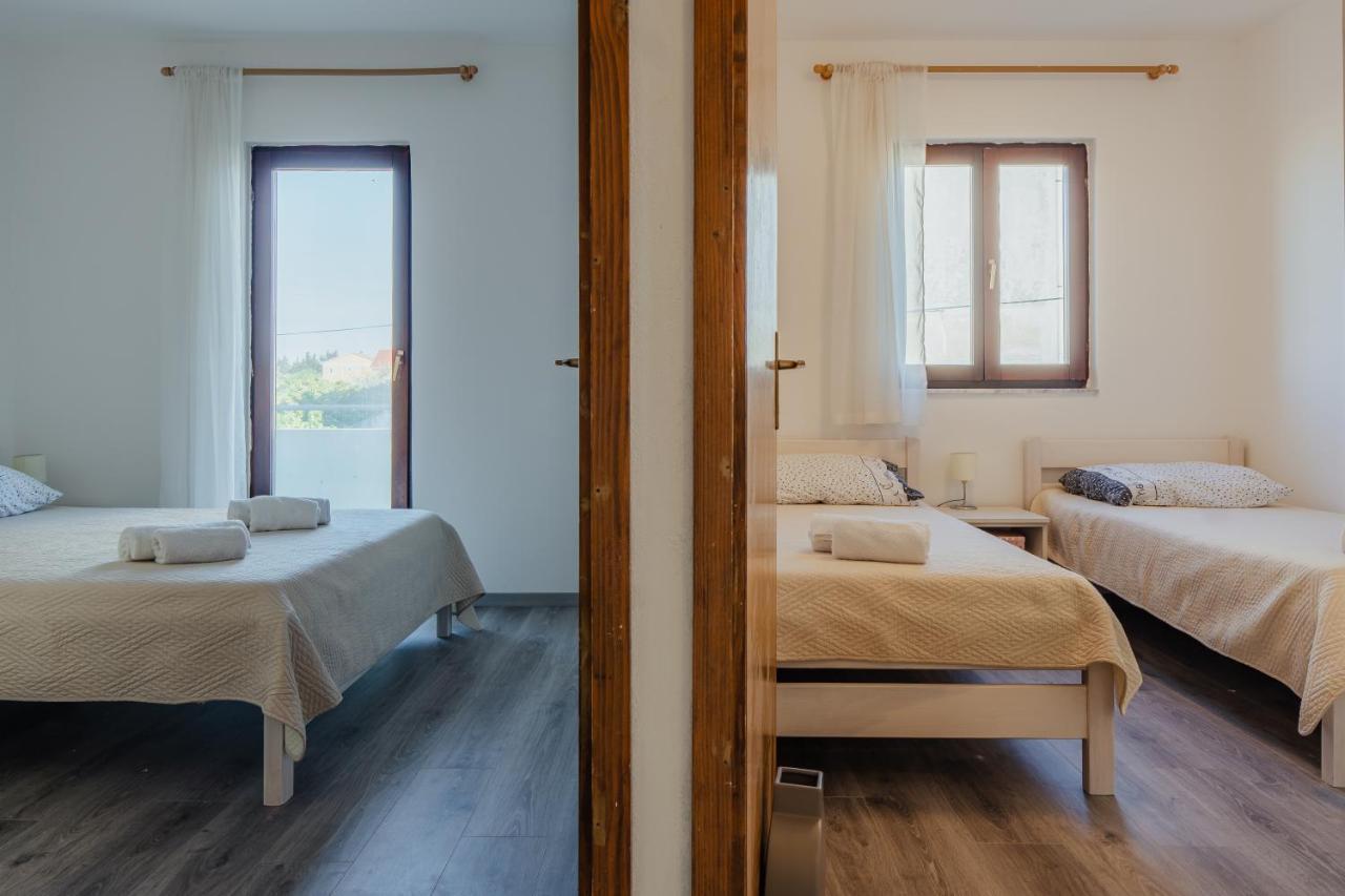 Apartmani Jaman Vrsi Quarto foto